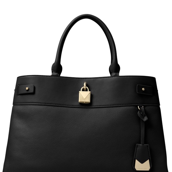 Brand new with the tags - Picture 5 of 5